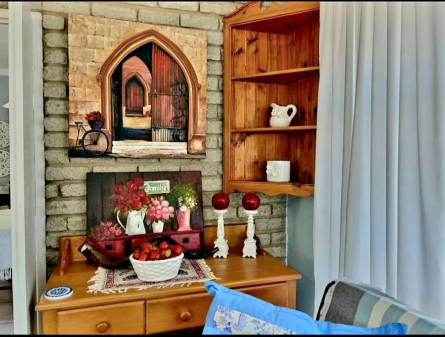  Bedroom Property for Sale in Hartenbos Heuwels Western Cape